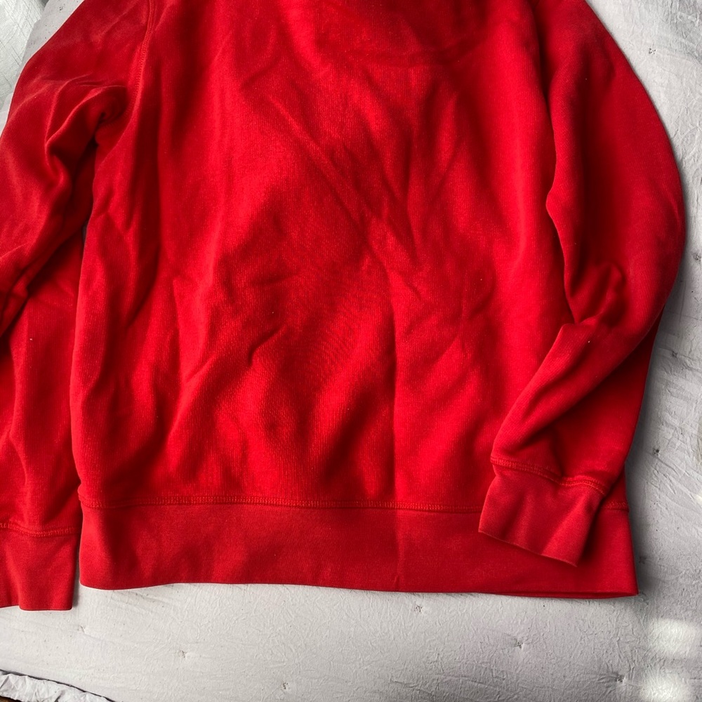 Red hoodie - Picture 4 of 4